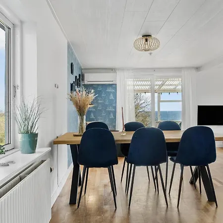 Feriehus 4 Bedroom Gorgeous In Allinge-Sandvig