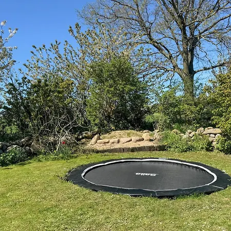 度假居 4 Bedroom Gorgeous In 阿灵厄