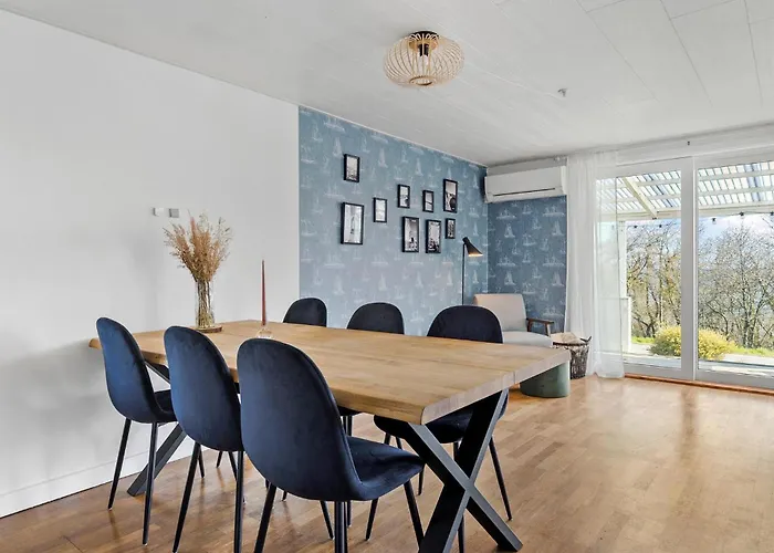 Сasa de vacaciones 4 Bedroom Gorgeous In